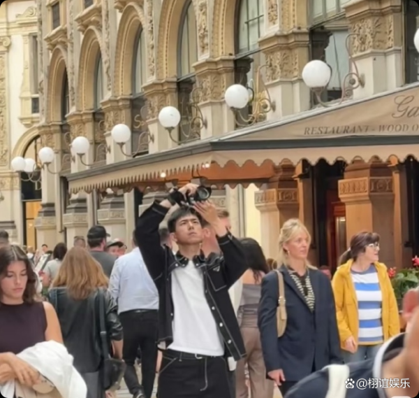 九游体育app娱乐这种“演得不像演”的轻易感-九游「中国体育」娱乐 官方网站 登录入口